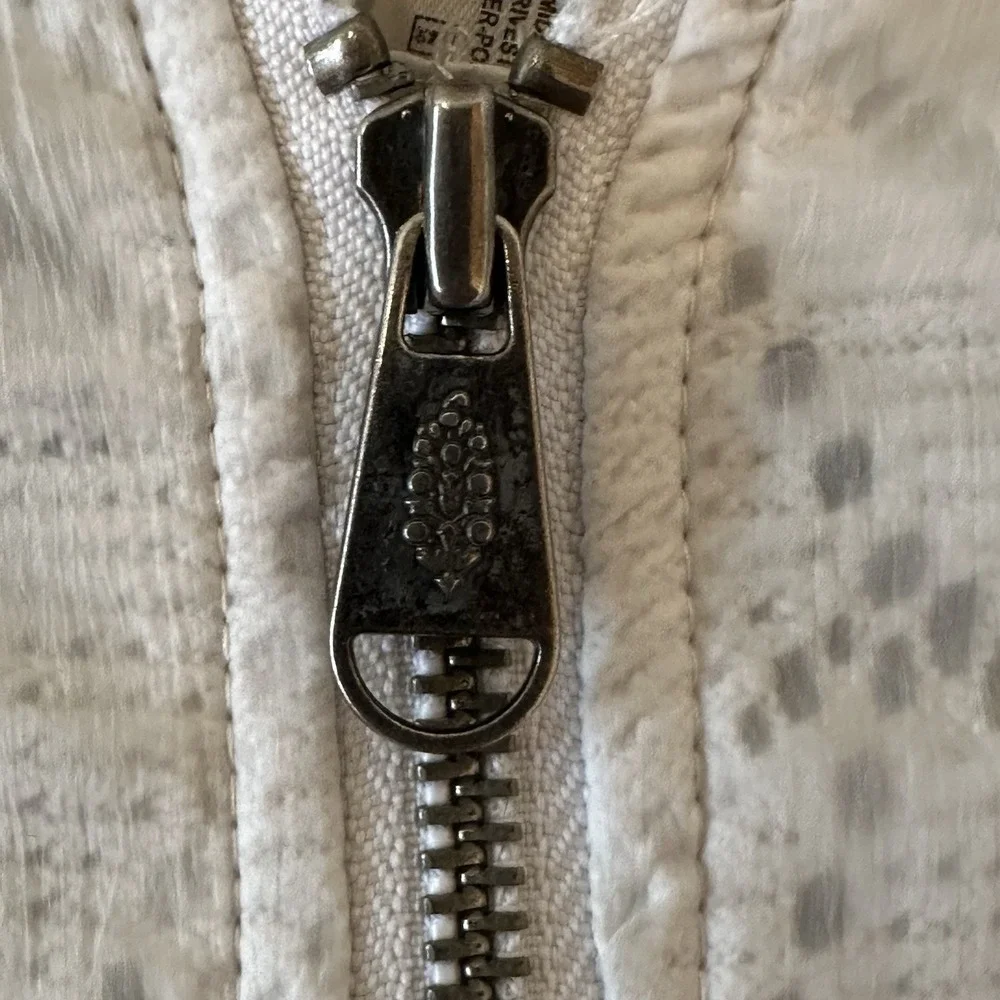 FP Free People Movement White Jacket Eyelet Sheer Cropped‎ Bomber Hoodie XS *R*